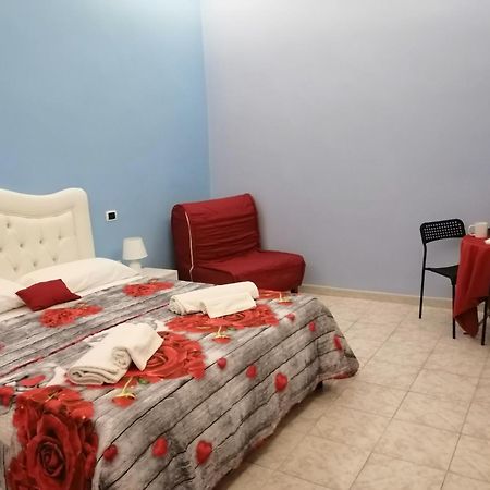 Guest House Francesco Naples Exterior photo