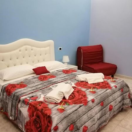 Guest House Francesco Naples Exterior photo